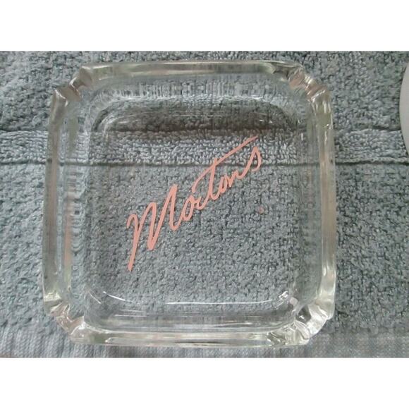 Mortons-Nicky Blairs-Tony's-Valentino Primi Piero-restaurant ashtrays - Picture 5 of 8